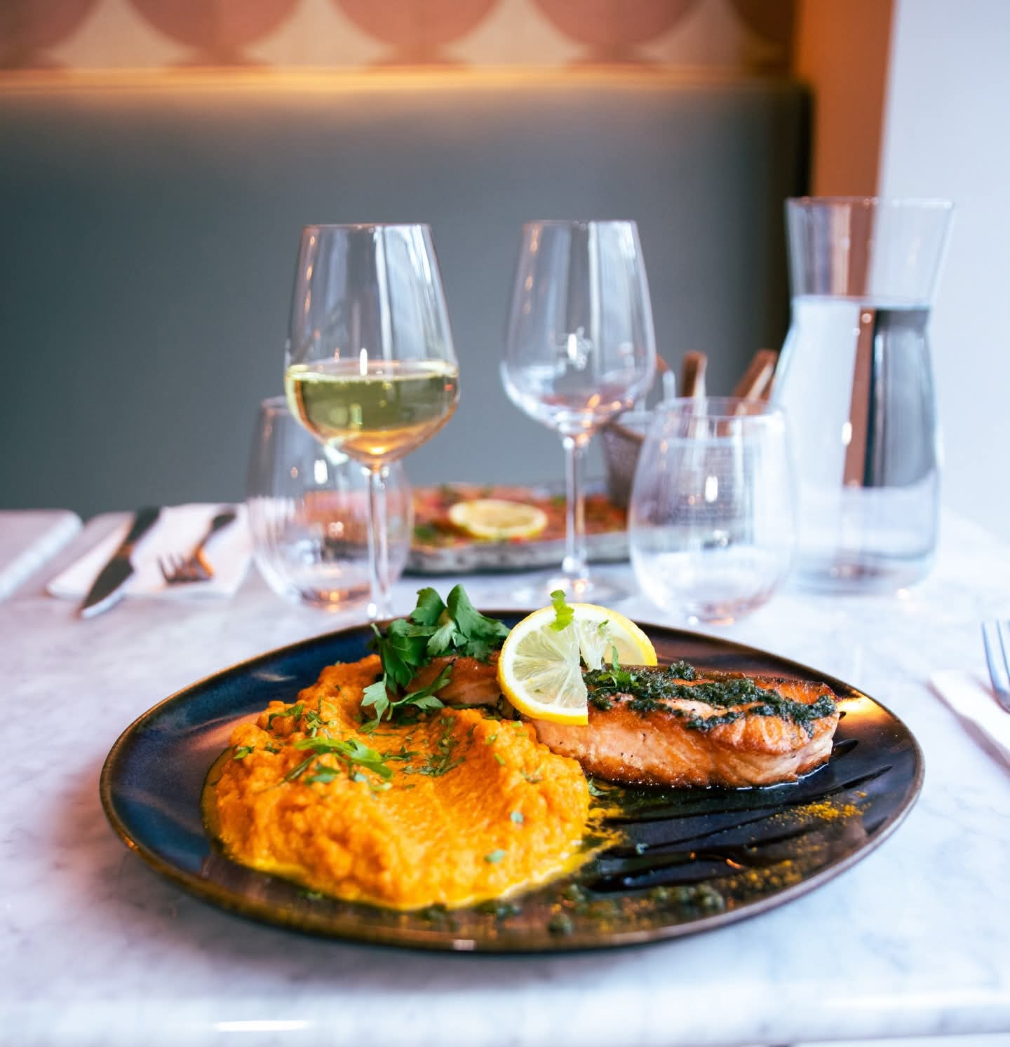 plat saumon grille et purée de carotte